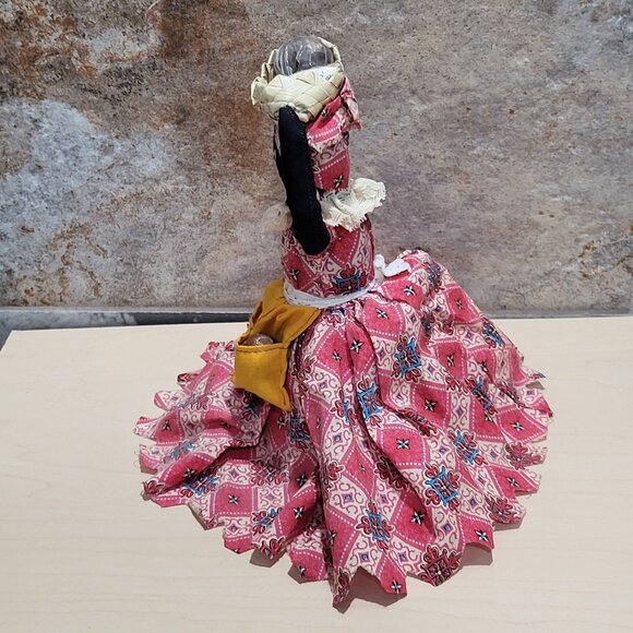 Vintage Grenada Cloth Doll Traditional Dress Spice Head Basket Spice - Picture 8 of 11